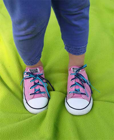 thin elastic shoe laces