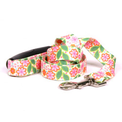 Flower Patch EZ-Grip Dog Leash Flower Patch EZ-Grip Dog Leash