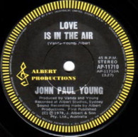 YOUNG,JOHN PAUL  -   Love is in the air/ Won't let this feeling go by (G75497/7s)