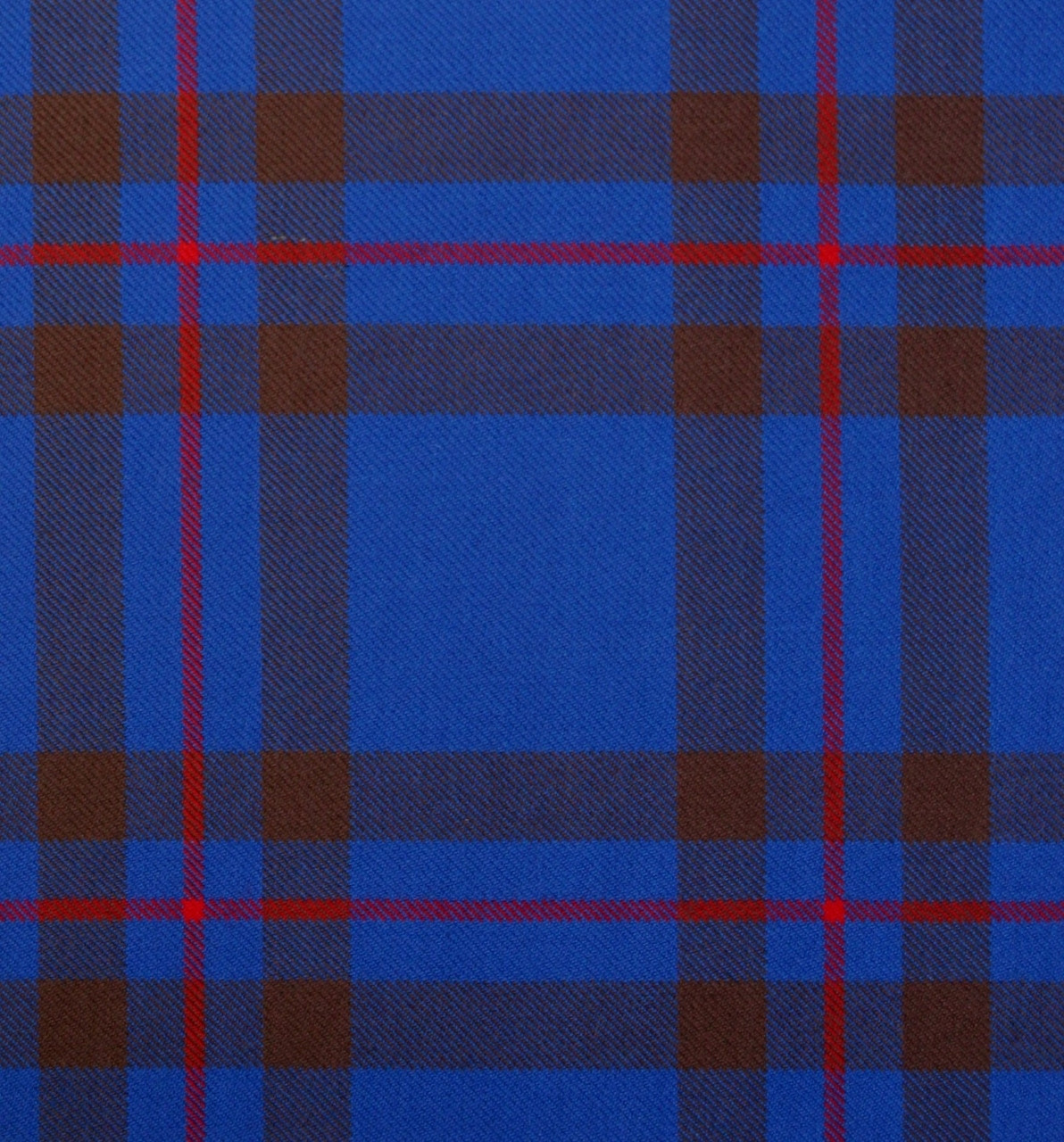 Elliot Modern Tartan Crest Apron main image 1
