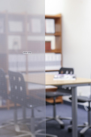 WHITE DRIP Decorative Window Film