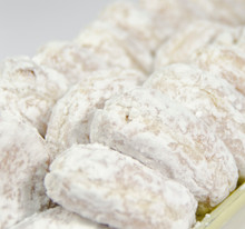 Powdered Crème Donuts