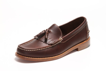 Men's Handsewn Tassel Kilt Loafer, with Natural Leather Outsole, Dark Brown