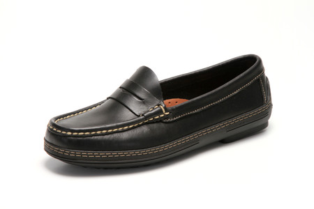 Women's handsewn Penny Driver Loafer in Black leather.