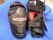 The CCM RBZ 110 Elbow Pads offer a solid level of protection with a low-profile fit. Molded medium density foams reinforced with plastic inserts on the forearm and bicep guard provide good protection.

The elbow cradle and the lower strap crosses to keep your elbow from sliding during play and ensuring a good, comfortable fit. The molded plastic elbow cap protects your elbow from high energy impacts like falling.

Model Number: EPR110
Heritage: CCM U+04
Level of Play Guideline: Recreational
CCM Sizing Guidelines:
Elbow Pad Size / Player Height 
SR SM / 5'0" - 5'7" 
SR MD / 5'5" - 5'11" 
SR LG / 5'8" - 6'4"