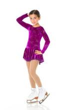 Mondor Model 2997 Ladies Velvet Skating Dress

90% Polyester 10% Elastane Mesh 82% Nylon 18% Elastane Lining
