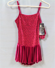 Mondor Model 2919 Skating Dress

Strappy dress with a beautiful sequined velvet bodice and a full velvet skirt.

 

Shelf bra and front lined. Hair scrunchie included.