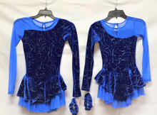 Mondor Model 12930 Skating Dress

Glitter velvet skating dress, Mesh neckline and left sleeve, Skirt doubled with mesh, Button closure, Matching hair tie included
Fabric: 90% polyester, 10% elastane
Mesh: 82% nylon, 18% elastane
Lining: 100% polyester 