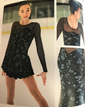 Mondor Model 671 Girls Skating Dress

Dress covered with glitter mesh Neckline and long sleeves with plain mesh Pleated front Doubled glitter mesh skirt Hair tie included
