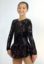 Born to Skate printed glitter velvet dress, long sleeves.
Hair tie included
Fabric:

90% polyester, 10% elastane