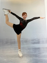 Mondor Model 12941 Girls Skating Dress

 

Features:

 

Glitter Velvet Dress

Asymmetrical Front and Back Cut

Shelf Bra

Slit on Left tight skirt

Hair Tie included 