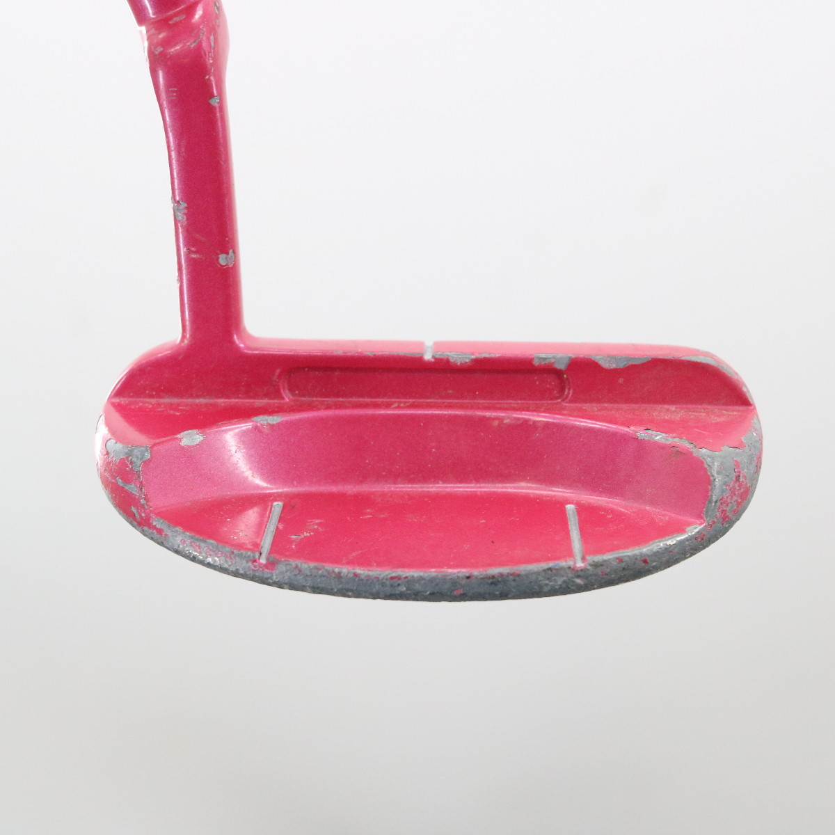 Putter Wilson Harmonized M1 Hope - Sensibilisation Cancer Du Sein, 34,5 Pouces, Droitier (manque Grip) OCCASION