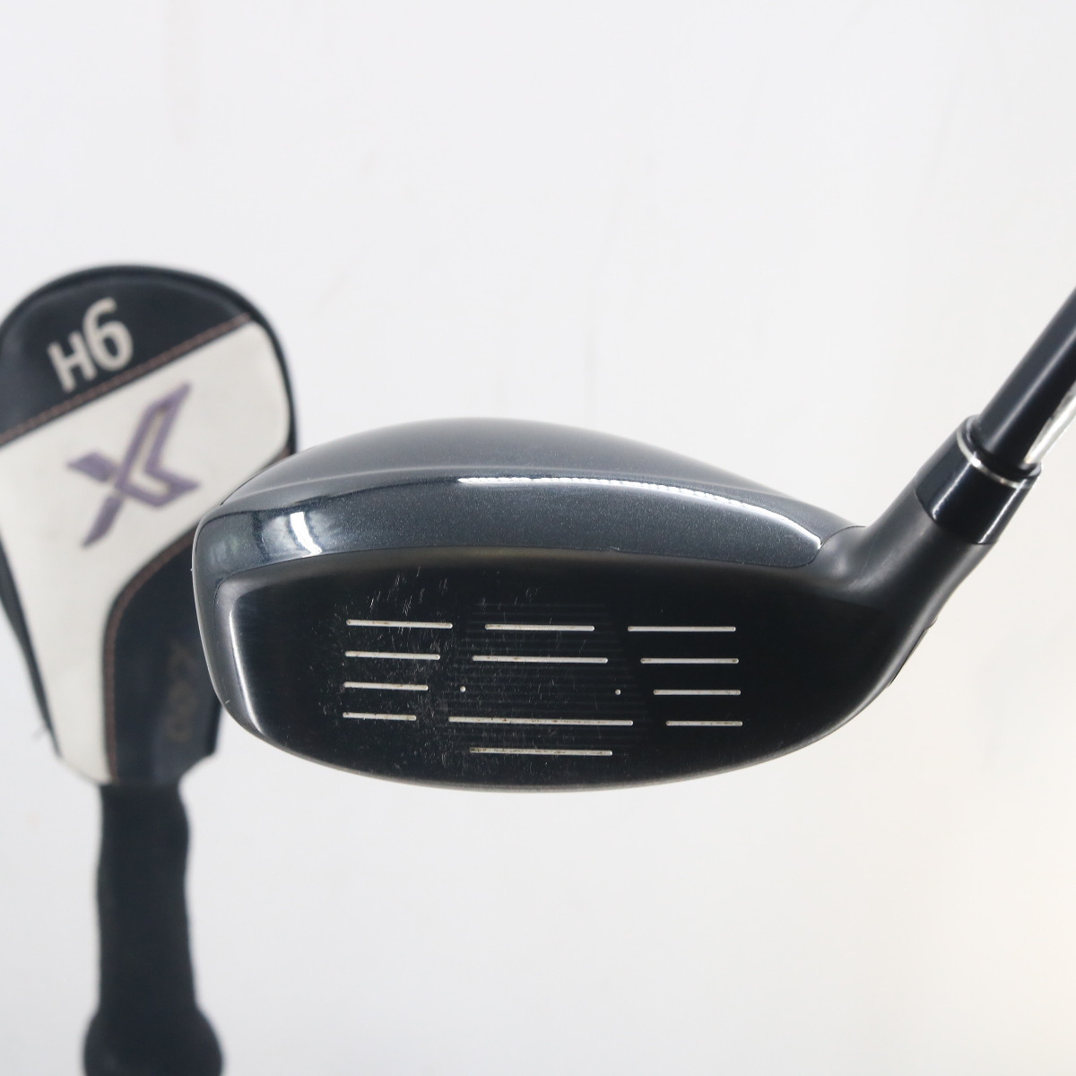 XXIO X Black 6 Hybrid 26 Deg Graphite Miyazaki AX-1 Regular