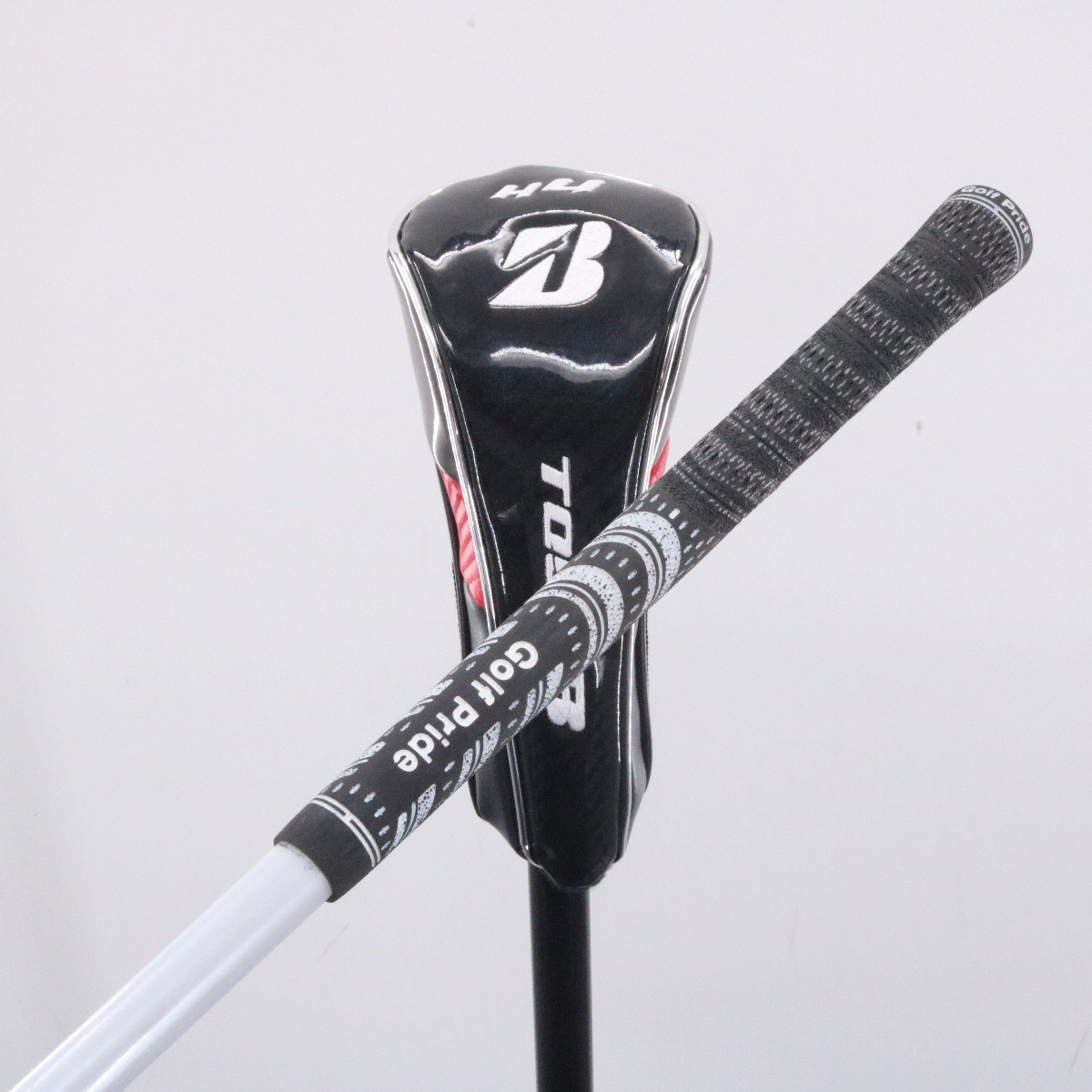 Bridgestone TourB XD-H Hybrid H4 24 Degrees Kuro Kage Stiff Headcover 63233A