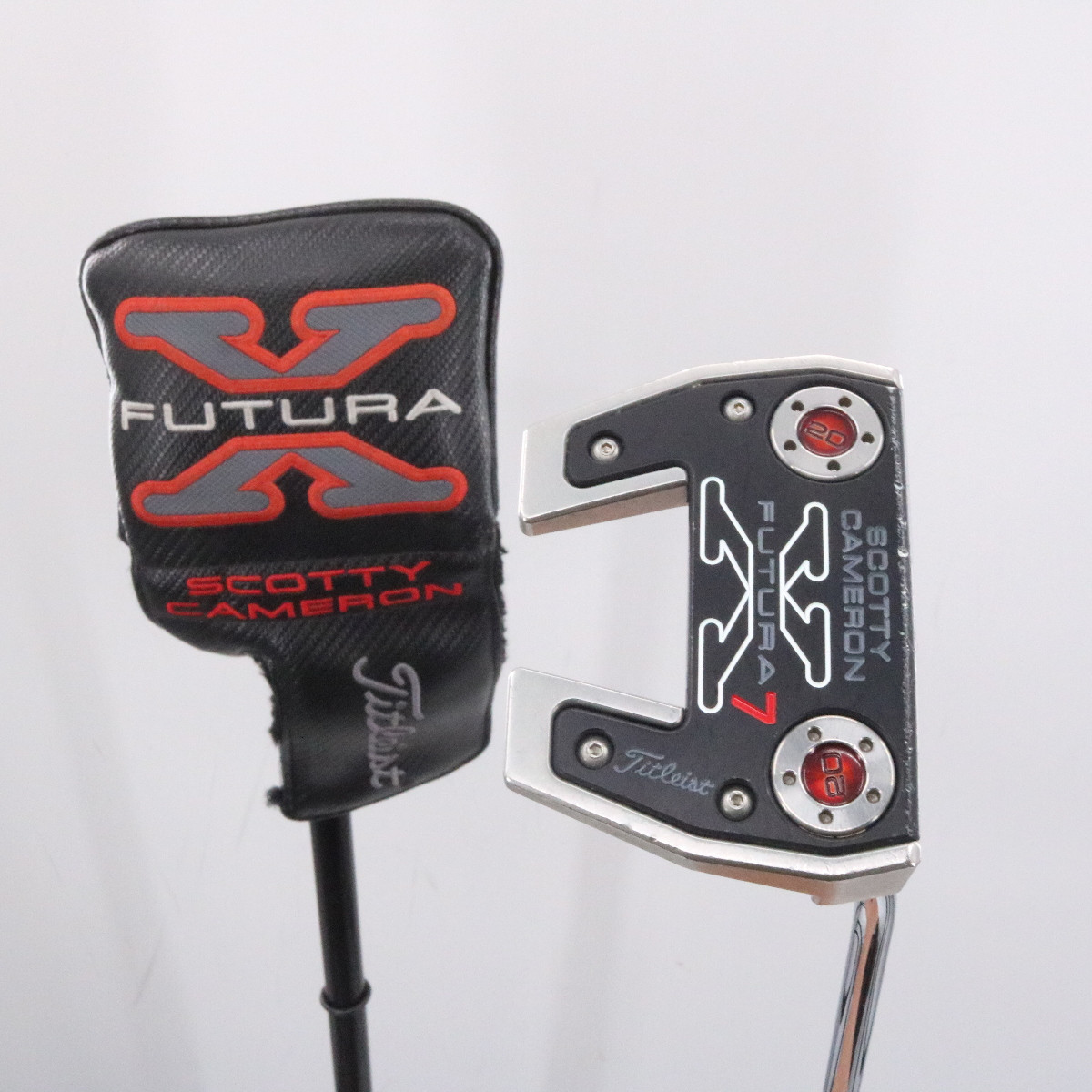 Titleist Scotty Cameron Futura X7 Putter 33 Inches Headcover Right