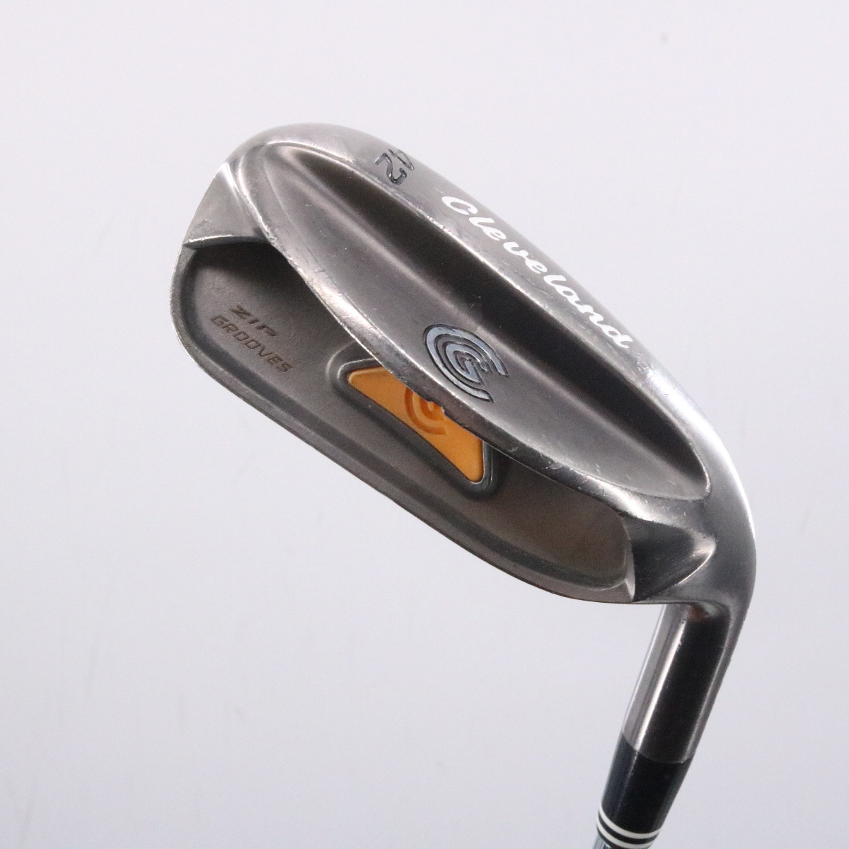 Cleveland Niblick 42 Degrees Chipper Wedge ActionLite Steel Flex 67082G