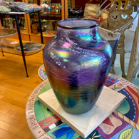 TOM STOENNER ART GLASS VASE Luster Medium Purple