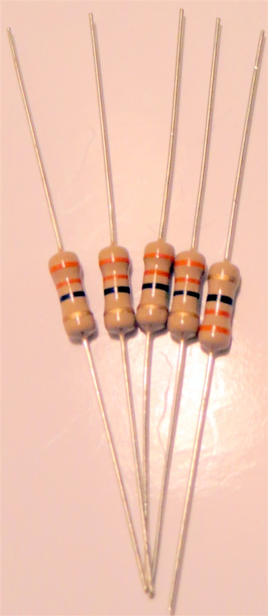 Carbon Film Resistors 10 Ohm 1 Watt 5% Tolerance 1/2 Pound Over 500 Resistors