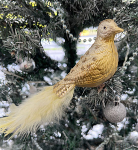 Five Antique Styled Gold Birds Feather Tails Wedding Christmas Xmas - BirdsG