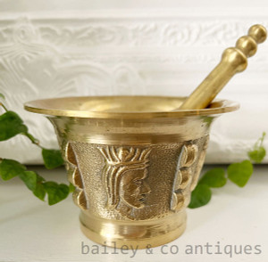 Vintage French Brass Mortar & Pestle Heads of King - E512