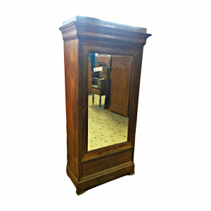 An Antique French Louis Philippe Style Mahogany Armoire - D020