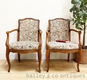 A Pair of Exquisite Antique French Parlour Armchairs Louis Style Chairs - EF020