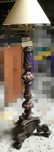 An Antique French Walnut Standard Lamp Stand - E162