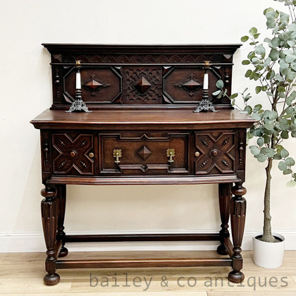 A Magnificent Antique French Oak Buffet Console - E168