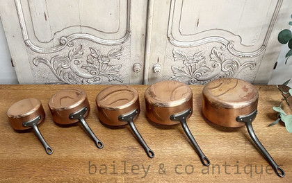 A Set of Five Vintage French Copper Saucepans Lined & Stamped - E547
