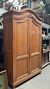 An Antique French Oak Armoire - G080