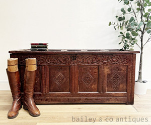 Antique French Oak Coffer with Gothic Carving – Late 18th to Early 19th Century - G018
