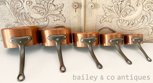 A Set of Five Vintage French Lined & Stamped Copper Saucepans - E470