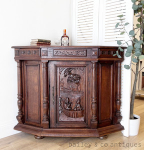An Antique French Carved Oak Corner Cabinet - G033