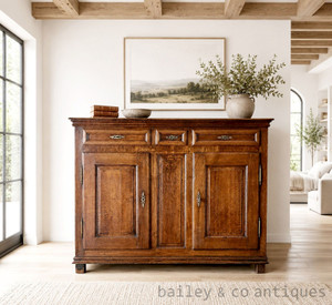 An Antique French Provincial Oak Buffet - Early 1800's - G042