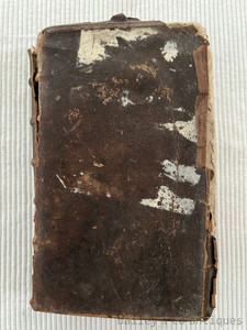 Shop a genuine 1698 French antiquarian book from Paris. 17th-century binding copy with original gilt spine & provenance. Ideal for book restoration.