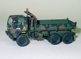 M1090 Dump Truck US Military Trident 81006 Resin 1/87 Unassembled Kit