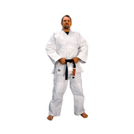 Cahill's newly designed Double Weave Classic Elite Judo Uniform. This uniform was specially designed by Olympic Judo Coach Willy Cahill and is the official uniform for the USABA National Judo Team. The draw-string pants have a two-ply construction on the front side running almost its entire length from the thigh to the cuff. Stronger stitching methods are used where it counts, especially in the grappling areas of the lapel and chest. Enhanced re-enforcement is sewn in to decrease chances of wear and tear. Interlocked stitching can also be found along the major seams that undergo extreme pulling forces like the backside of the jacket and down the sleeves as well as in the armpits and crotch area.

2   115 lb 5'2"

3   125 lb 5'5"

4   150 lb 5'7"

5   175 lb 5'9"

6   195 lb 6'0"

7   225 lb 6'2"