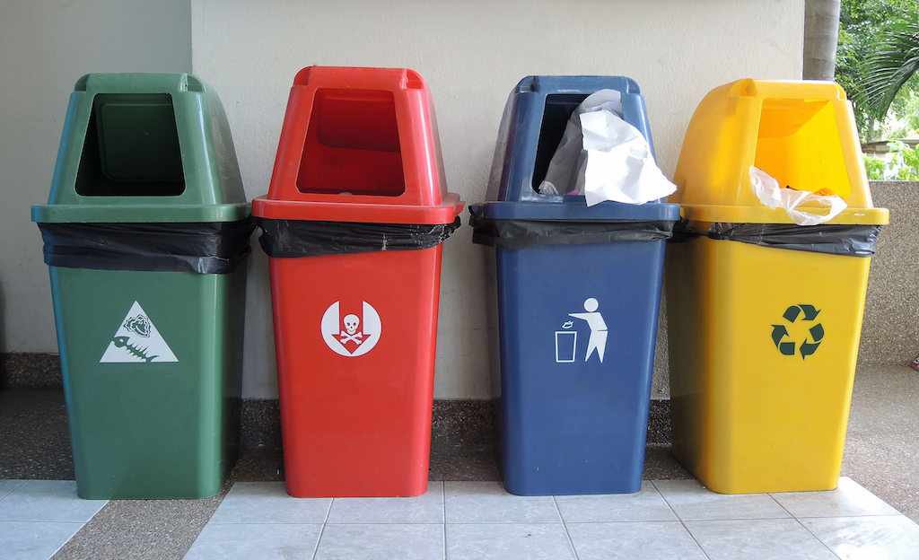 Litter Less How To Get Tenants To Use Trash Cans Trash Cans Unlimited   Colorful Trash Cans 