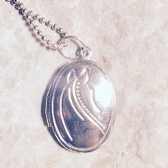 horse locket