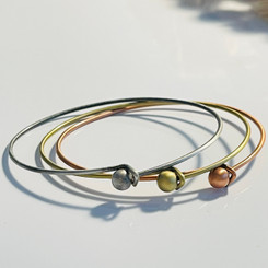 add-a-bead bangle bracelet
