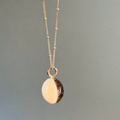 split coin pearl