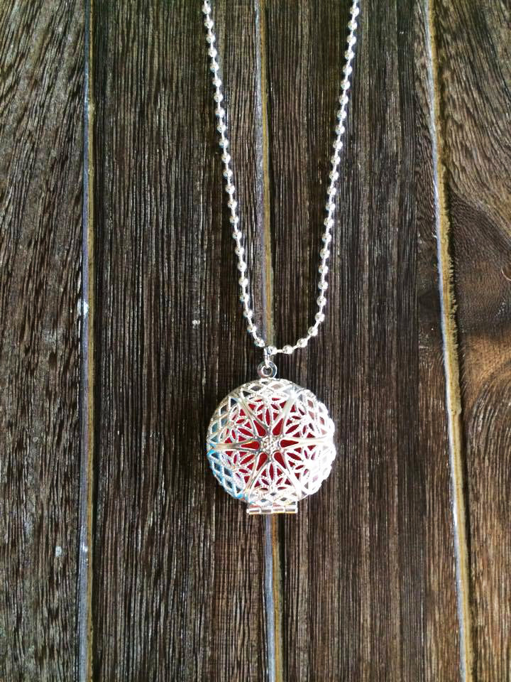 Silver Plated Filigree Aromatherapy Diffuser 1" Locket Necklace for Essential Oils