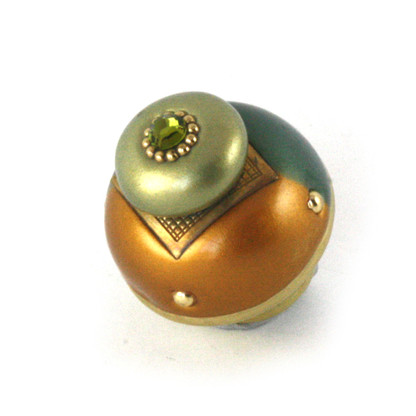 NU DUO KNOB EMERALD HAS GOLD PAINTED STEM TO COORDINATE WITH METAL ACCENTS