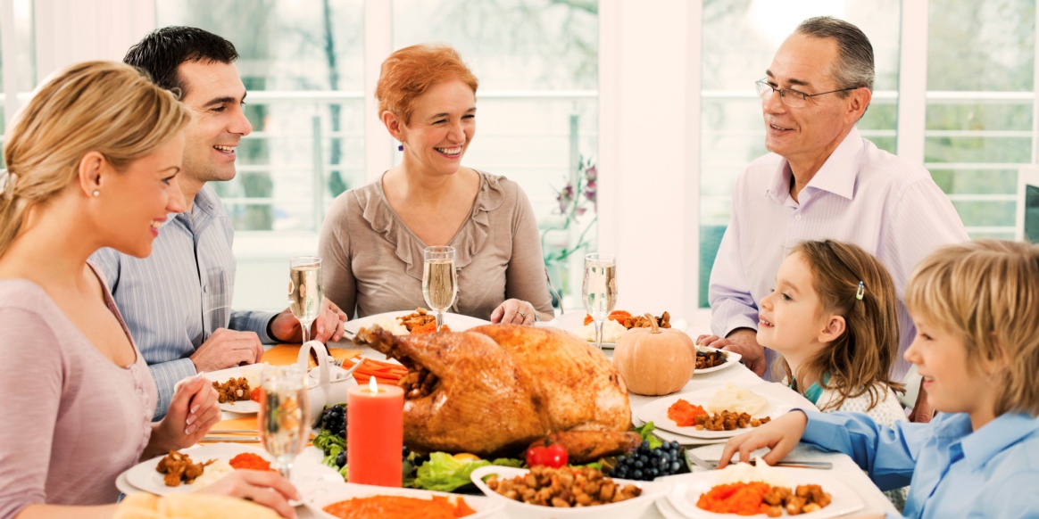 family gathering for thanksgiving dinner