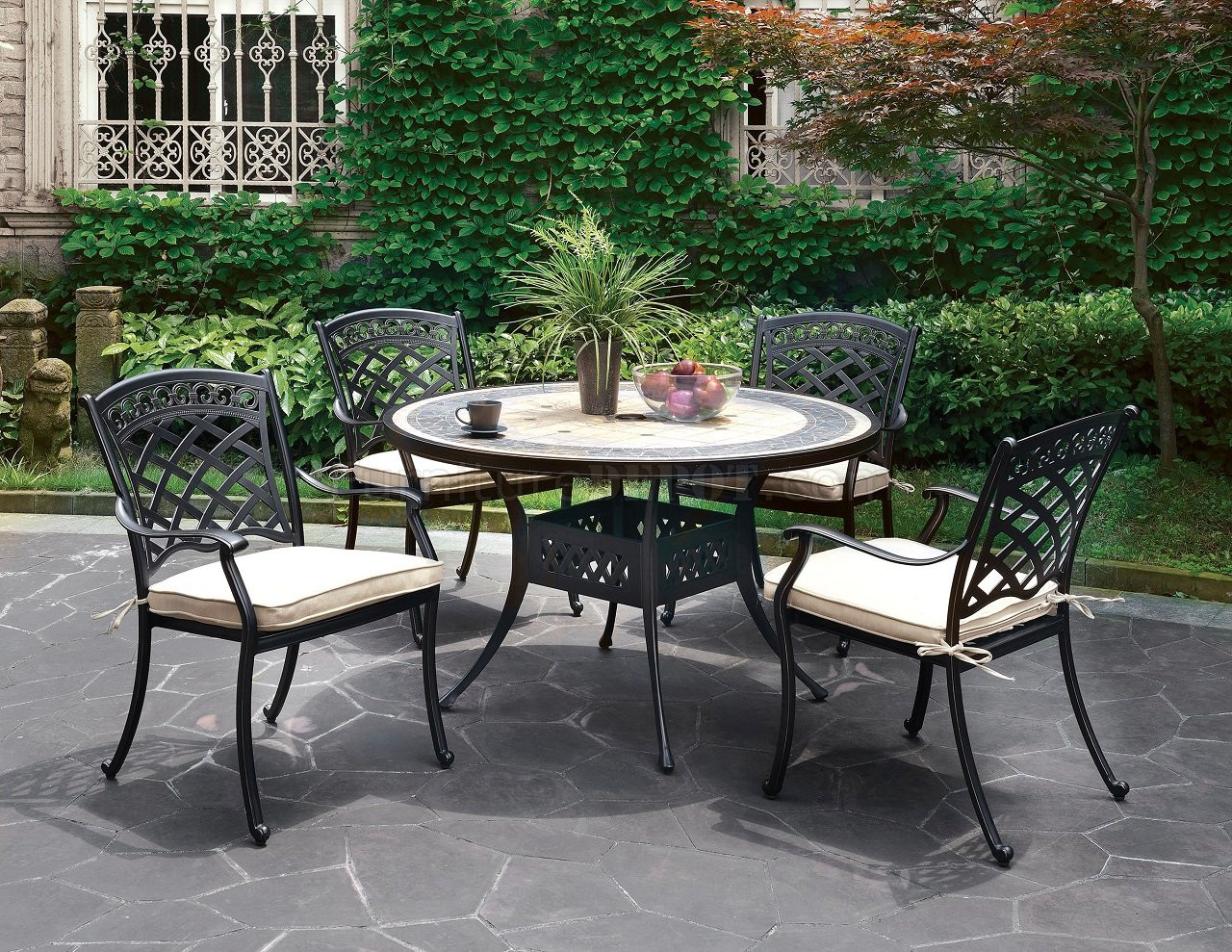 Charissa Outdoor Patio Round Dining Table Set CM-OT2125