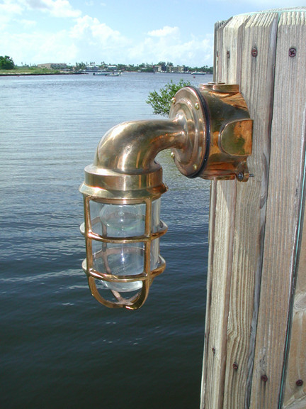 ship light Medium 90 degree Bronze Nautical Passageway Dock Light w/copper hood 