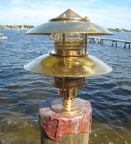 Bronze pagoda nautical dock light