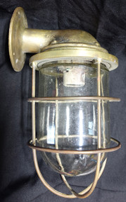 Oceanic Large Passageway Large bulkhead light with wire spin on cage