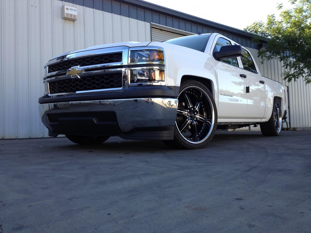 Chevrolet Silverado 1500 2014 2018 35 46 Deluxe Drop Kit Mcgaughys Part 34160 34260