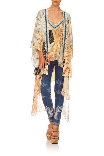 Camilla Kimono with Long Underlay For the Fans